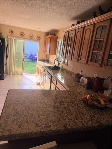 9721 SW 213th Ter, Cutler Bay, FL 33189