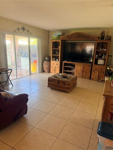9721 SW 213th Ter, Cutler Bay, FL 33189