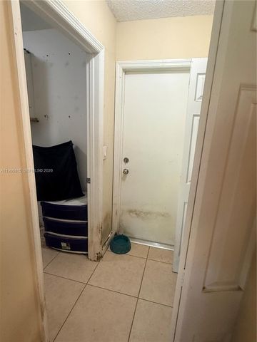 9721 SW 213th Ter, Cutler Bay, FL 33189