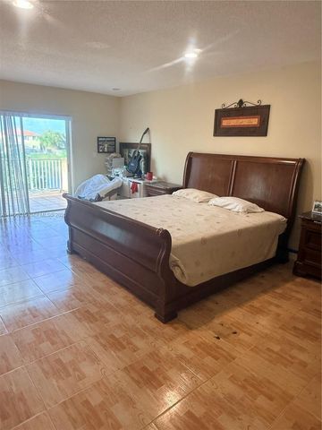 9721 SW 213th Ter, Cutler Bay, FL 33189