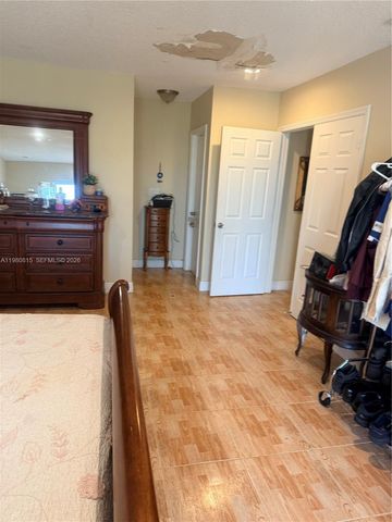 9721 SW 213th Ter, Cutler Bay, FL 33189