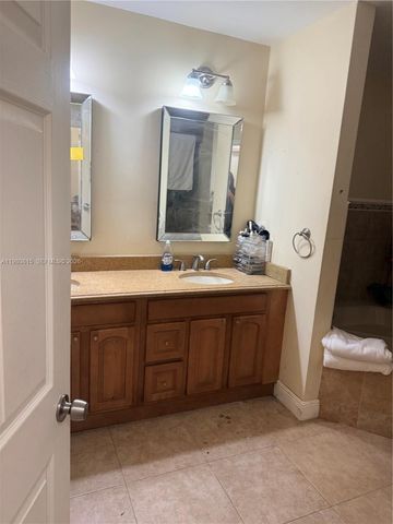 9721 SW 213th Ter, Cutler Bay, FL 33189