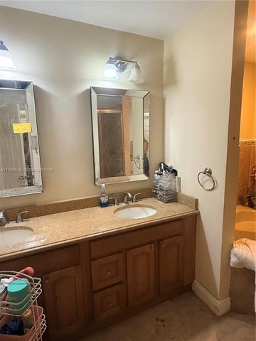 9721 SW 213th Ter, Cutler Bay, FL 33189