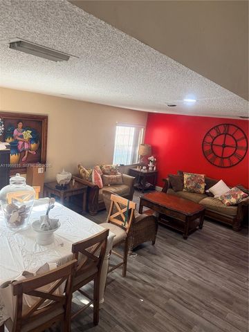 9721 SW 213th Ter, Cutler Bay, FL 33189