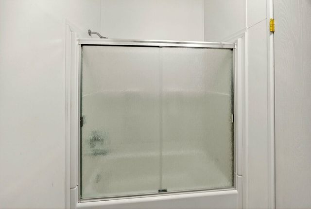 3431 S Pacific Highway SPC 64, Medford, OR 97501