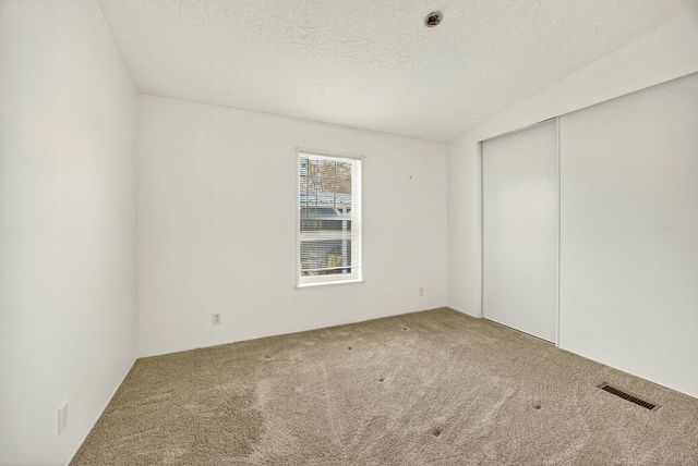 3431 S Pacific Highway SPC 64, Medford, OR 97501