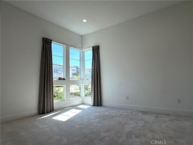 20756 W Bluebird Ct, Porter Ranch, CA 91326