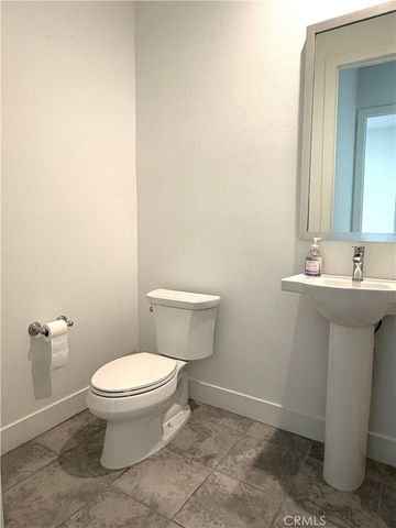 20756 W Bluebird Ct, Porter Ranch, CA 91326