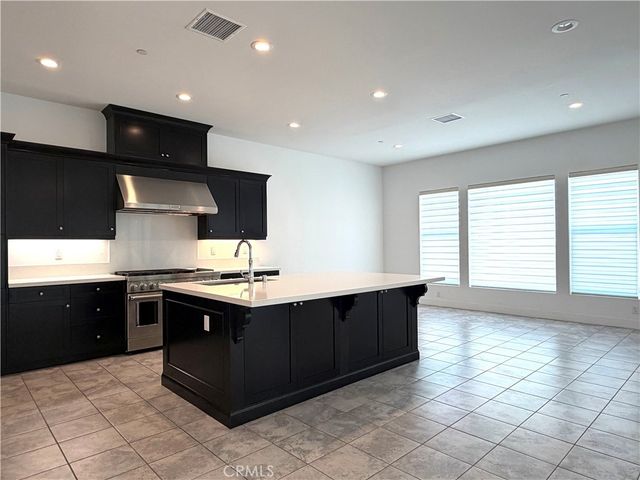 20756 W Bluebird Ct, Porter Ranch, CA 91326