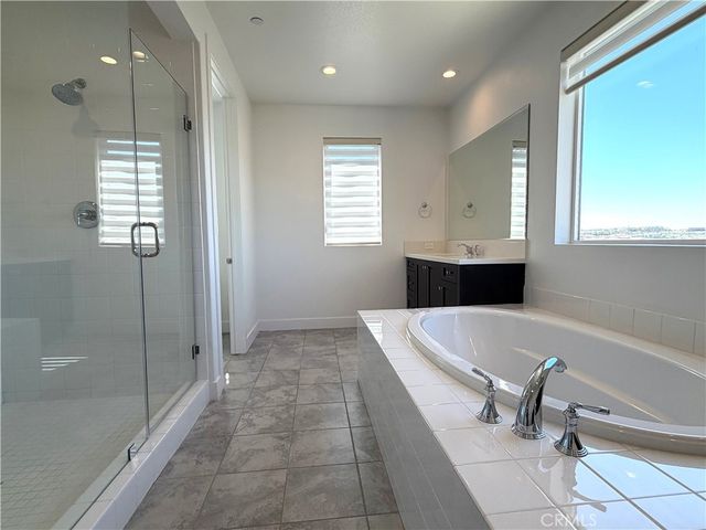 20756 W Bluebird Ct, Porter Ranch, CA 91326