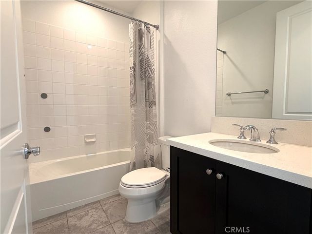 20756 W Bluebird Ct, Porter Ranch, CA 91326