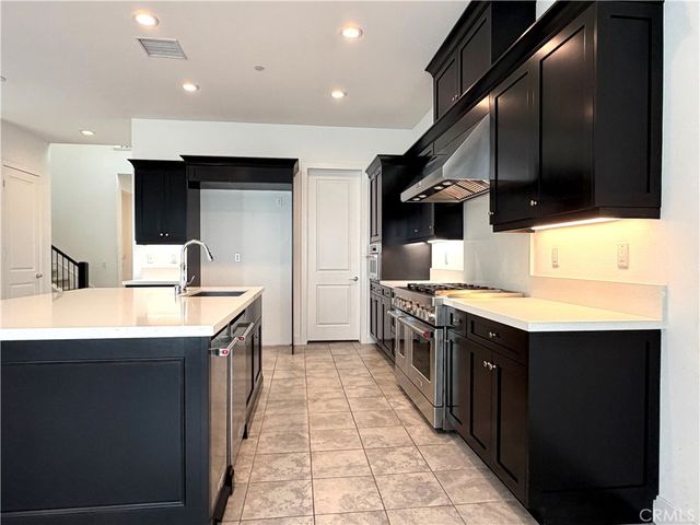 20756 W Bluebird Ct, Porter Ranch, CA 91326