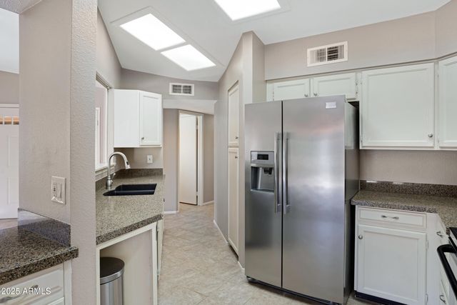 4790 E NAVAJO Street, Phoenix, AZ 85044