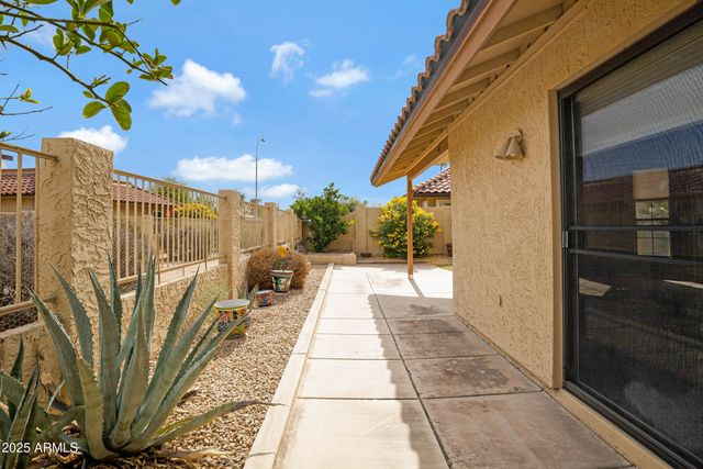4790 E NAVAJO Street, Phoenix, AZ 85044