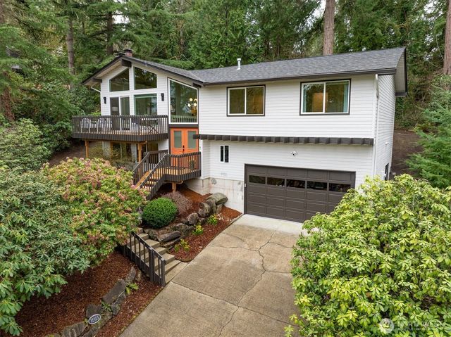 17603 NE 30th Place, Redmond, WA 98052