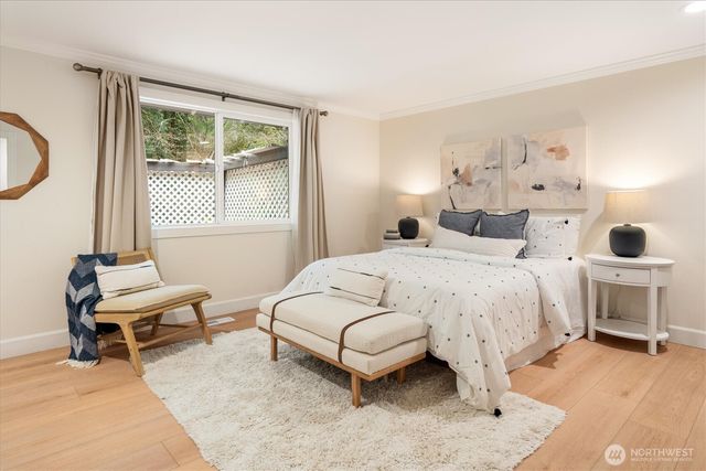 17603 NE 30th Place, Redmond, WA 98052