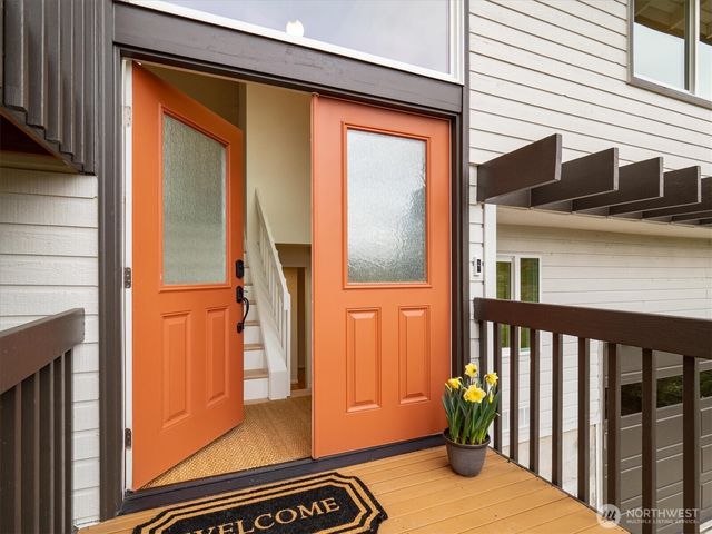 17603 NE 30th Place, Redmond, WA 98052