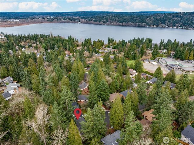 17603 NE 30th Place, Redmond, WA 98052