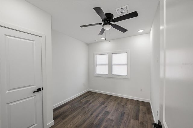 215 N SALEM STREET, Eustis, FL 32726