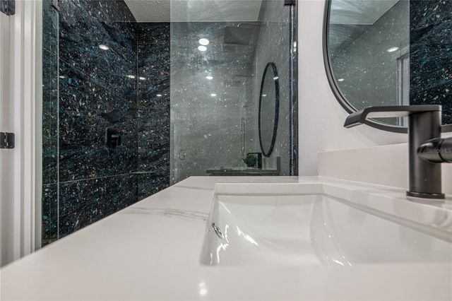 215 N SALEM STREET, Eustis, FL 32726