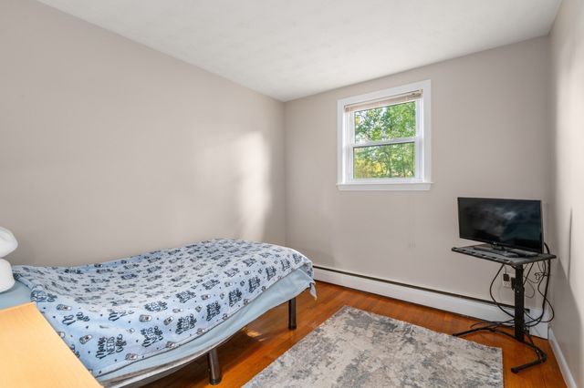 18 Julie Ave, Brockton, MA 02301