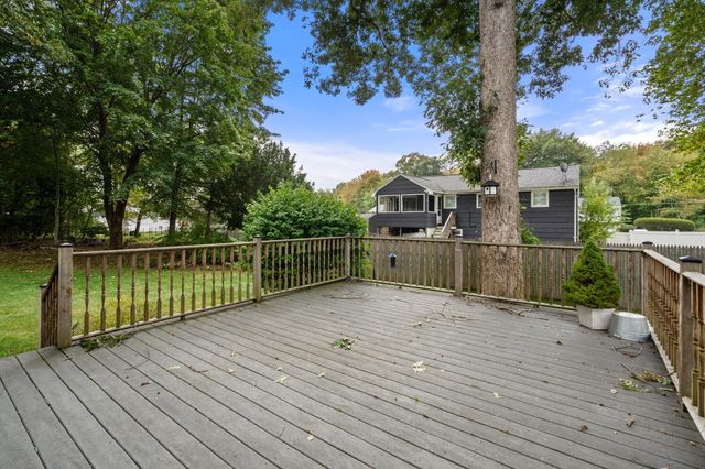 18 Julie Ave, Brockton, MA 02301