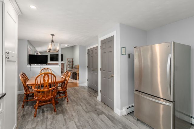 18 Julie Ave, Brockton, MA 02301