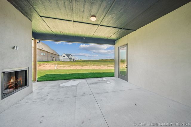 2611 E 135th Drive S, Bixby, OK 74008