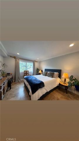 2700 Cahuenaga blvd east, Hollywood Hills, CA 90068