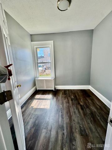 168 Throop Avenue, New Brunswick, NJ 08901