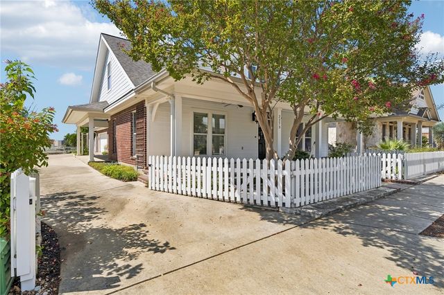 2273 Gruene Lake Drive, New Braunfels, TX 78130