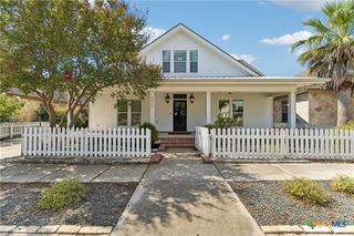 2273 Gruene Lake Drive, New Braunfels, TX 78130