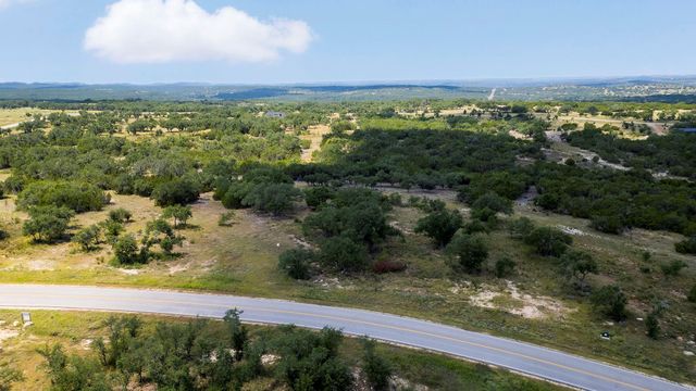 LOT 32 Prancing Deer LN, Johnson City, TX 78636