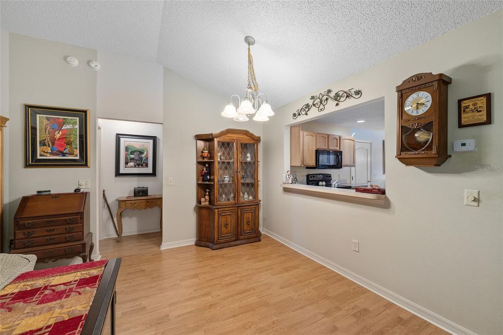 Image 17 of property listing at 16715 SE 80TH CLOVERWOOD TERRACE, The Villages, FL 32162