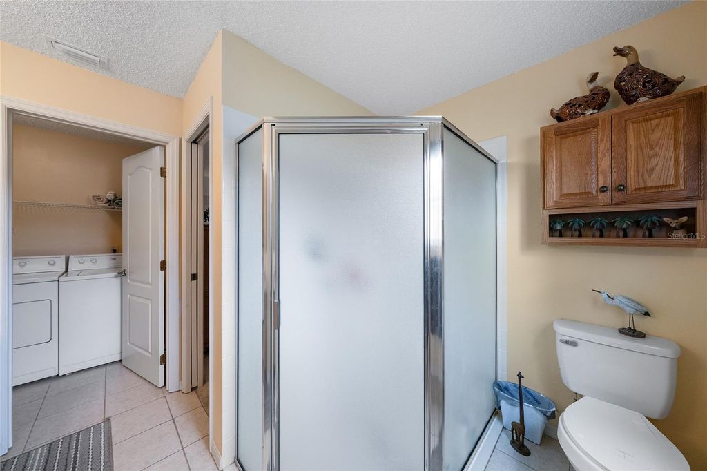 Image 22 of property listing at 16715 SE 80TH CLOVERWOOD TERRACE, The Villages, FL 32162