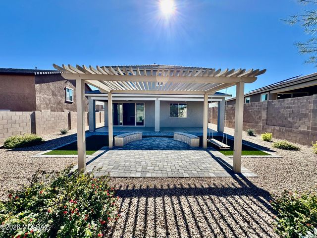 782 W Calle Las Varitas, Sahuarita, AZ 85629