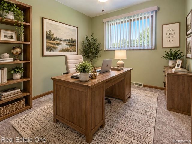 1101 Michigan Boulevard, Lincoln Park, MI 48146