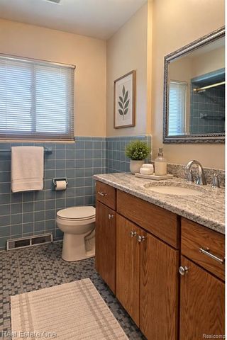 1101 Michigan Boulevard, Lincoln Park, MI 48146