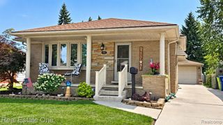 1101 Michigan Boulevard, Lincoln Park, MI 48146