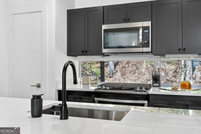 920 Memorial Drive SE 16, Atlanta, GA 30316