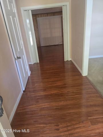 808 N Glenwood Trail, Southern Pines, NC 28387