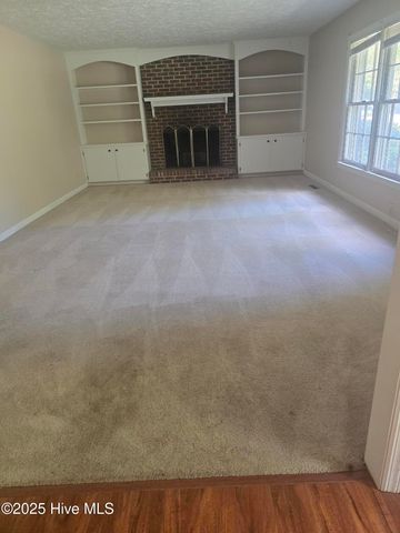 808 N Glenwood Trail, Southern Pines, NC 28387