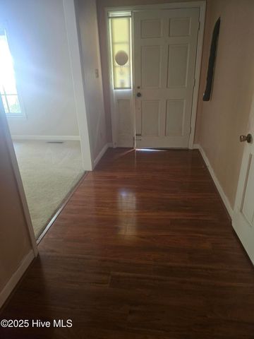 808 N Glenwood Trail, Southern Pines, NC 28387