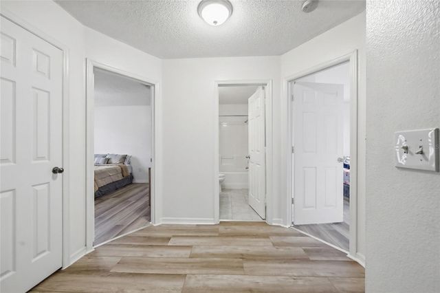 1172 EPSON OAKS WAY, Orlando, FL 32837