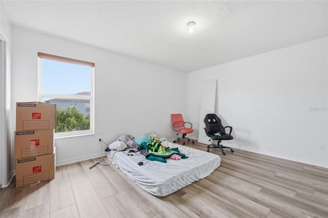 1172 EPSON OAKS WAY, Orlando, FL 32837