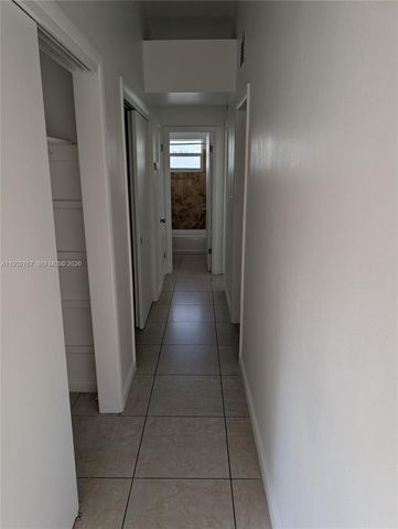 1585 NE 125th St 8, North Miami, FL 33161