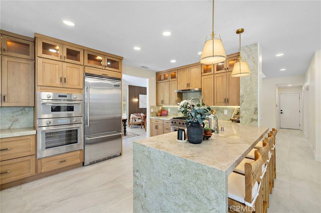 15 Glastonbury Pl, Laguna Niguel, CA 92677