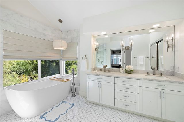 15 Glastonbury Pl, Laguna Niguel, CA 92677