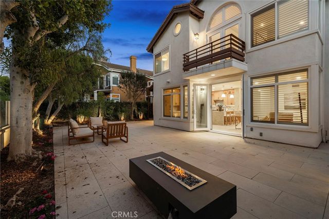 15 Glastonbury Pl, Laguna Niguel, CA 92677