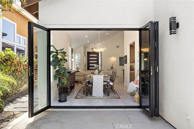 15 Glastonbury Pl, Laguna Niguel, CA 92677